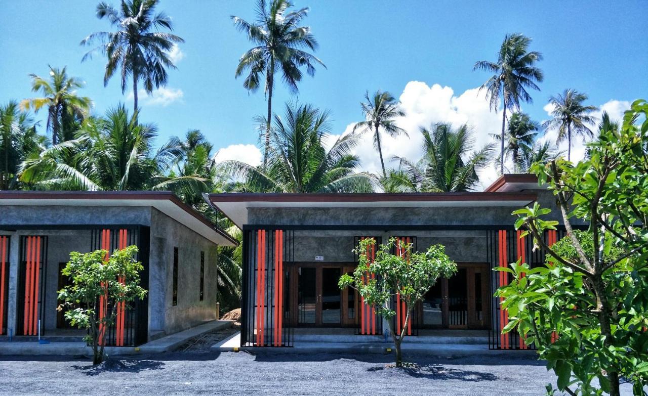 Klang Aow Seafood & Resort Khanom Eksteriør billede